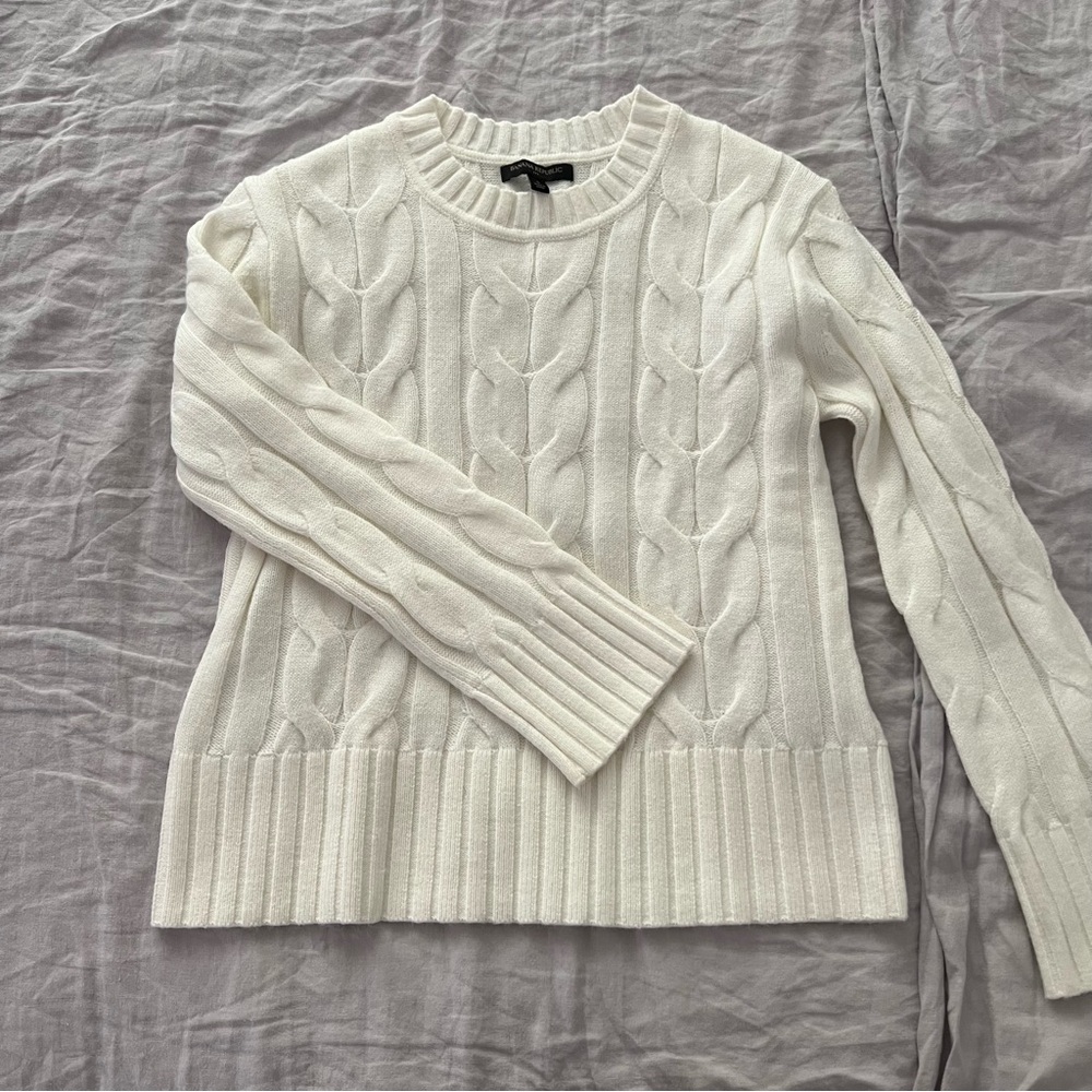 Cable knit sweater